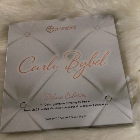 Carli bybel palette - Picture 1 of 3